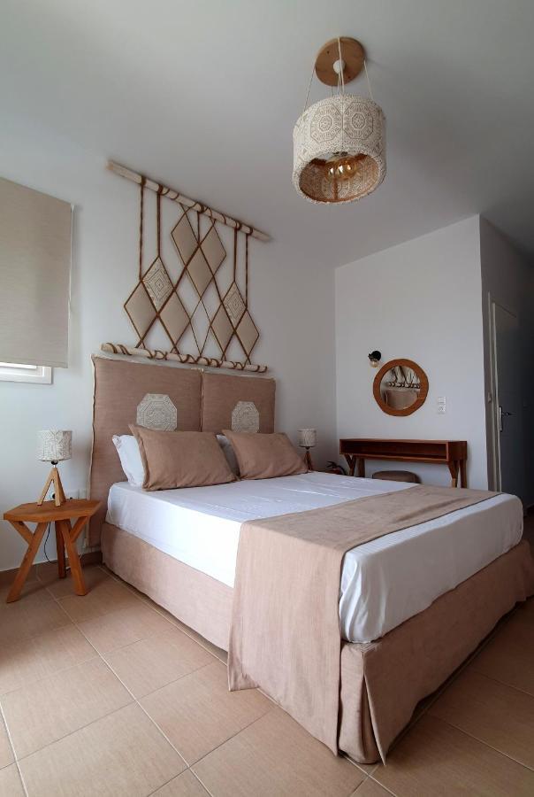 Sarakiniko Rooms Αδάμας Εξωτερικό φωτογραφία