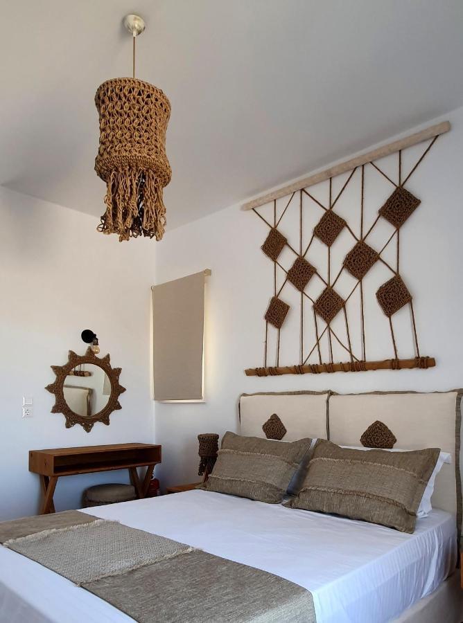 Sarakiniko Rooms Αδάμας Εξωτερικό φωτογραφία