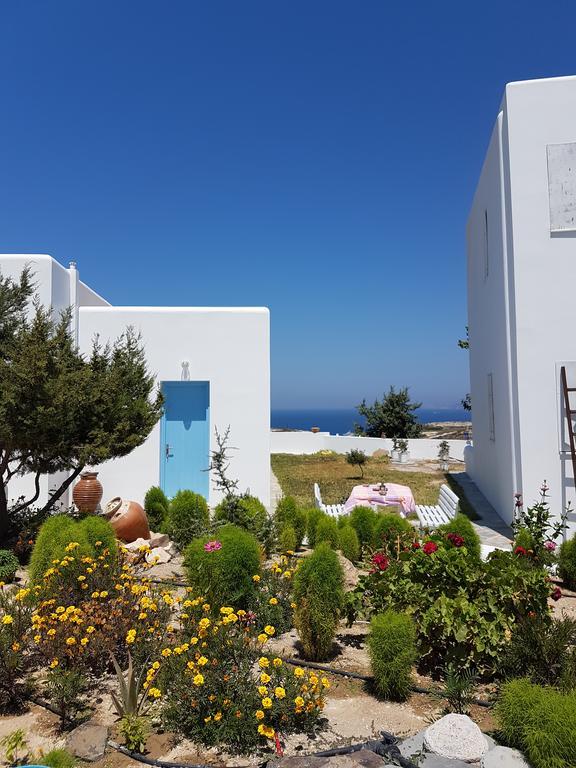 Sarakiniko Rooms Αδάμας Εξωτερικό φωτογραφία