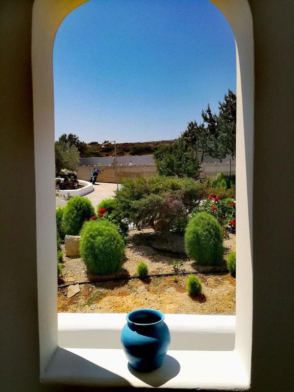 Sarakiniko Rooms Αδάμας Εξωτερικό φωτογραφία